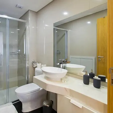 Apartment Tpc - Casa Da Musica Garden Flat Porto